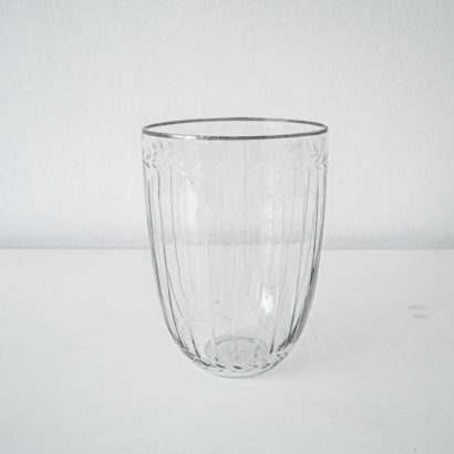 Florero cristal cortado orilla plata