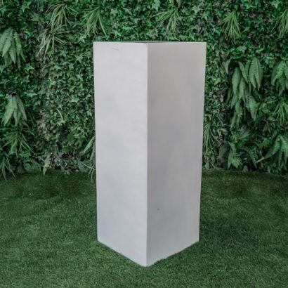 Columna madera blanca