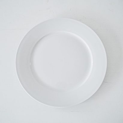 Plato sitio blanco